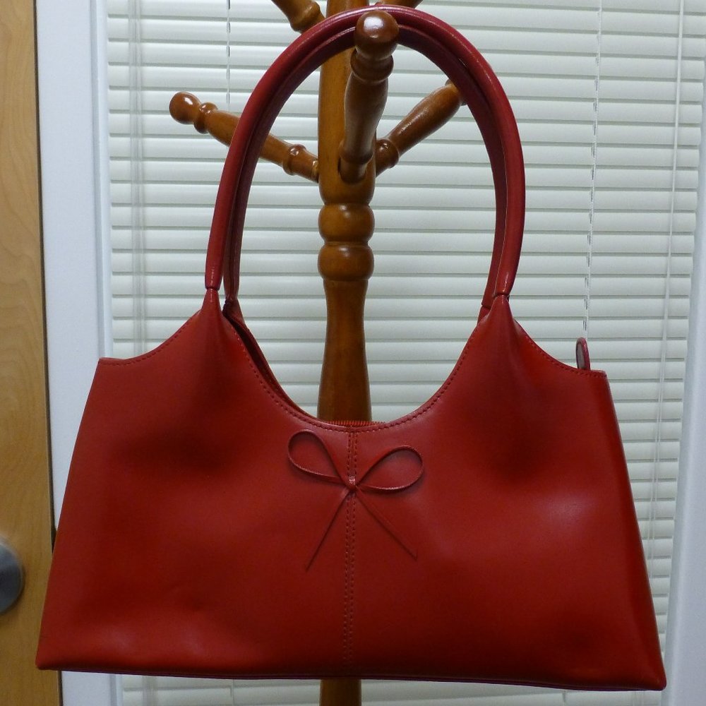 M. London Elegant Red Leather Bag